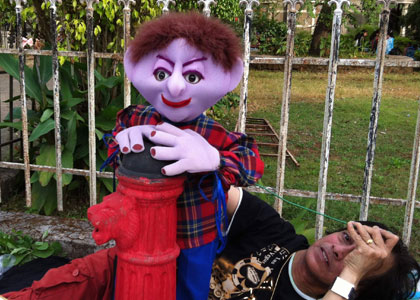 Tatya Vinchu with Puppeteer Ramdas Padhye