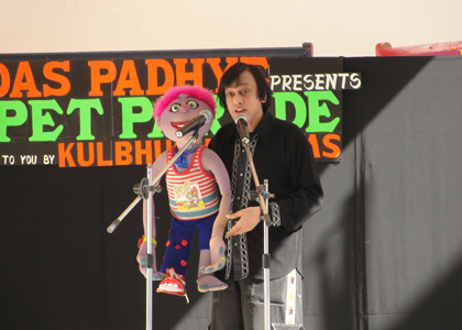 Ventriloquist Ramdas Padhye performing in UAE