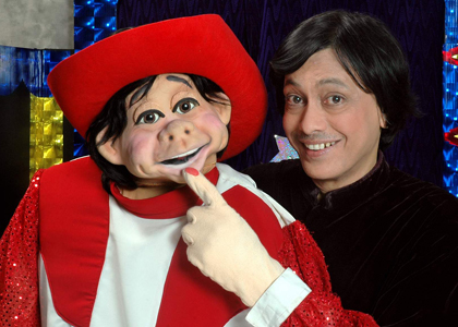 Ventriloquist Ramdas Padhye with his puppet Tom the Terrific